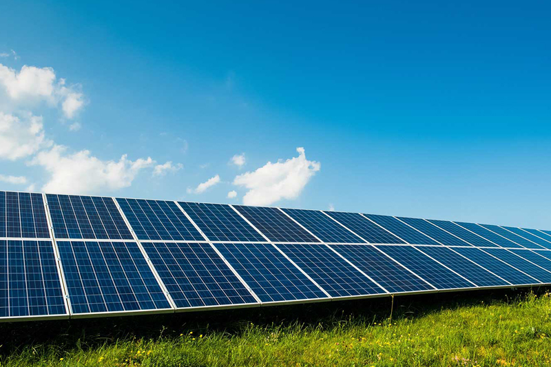 Pulizia e manutenzione di un impianto fotovoltaico