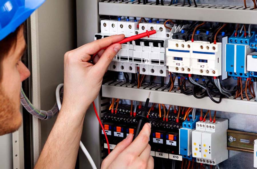 Verifica impianti elettrici: le tempistiche da rispettare